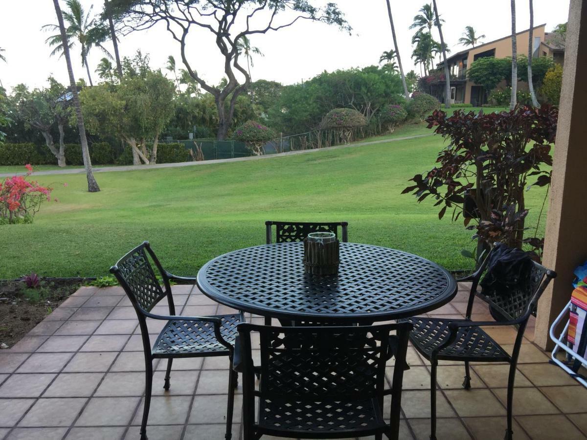 9B Ekahi Village-Studio Bath, Garden View - 1 Minute Stroll To Beach! Wailea  Extérieur photo